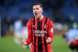 萨勒马科尔斯：莱奥是不可思议的球员 我除了门将位置其他都能踢